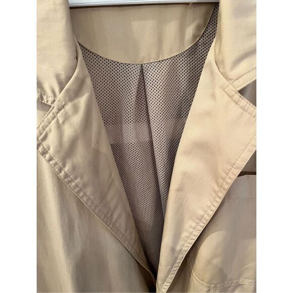 Duluth Trading Tan Safari Utility Mesh Lined Travel Jacket Vintage sz L EUC - Picture 2 of 10